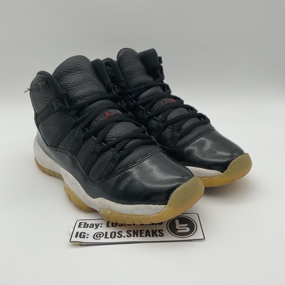 Size 6.5 (GS) - Jordan 11 Mid 72-10 (378038-002) - Picture 4 of 9